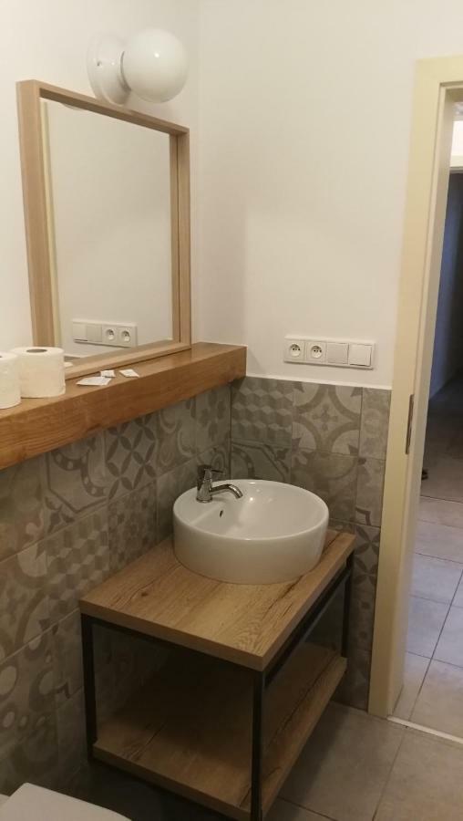 Penzion Stastny Medved Znojmo Εξωτερικό φωτογραφία